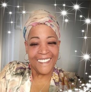 Meet your Posher, Linda